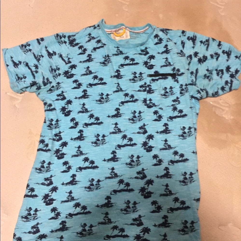 Rue 21 T-Shirt